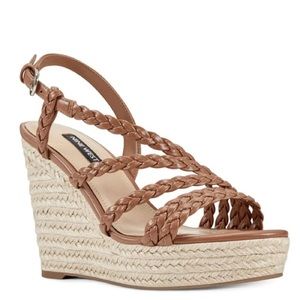 NINE WEST HALSEE3 LUGGAGE BROWN SANDAL SZ 7.5